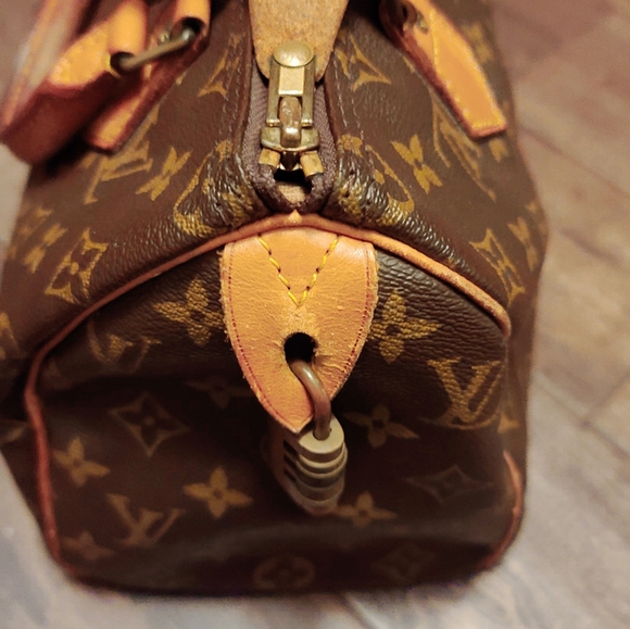 Bag - Picture 3 of 7